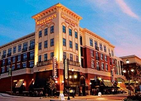 Maggiano's Little Italy Dining Area